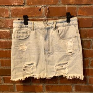 Cute Forever 21 Light Wash Mini Jean Skirt 27